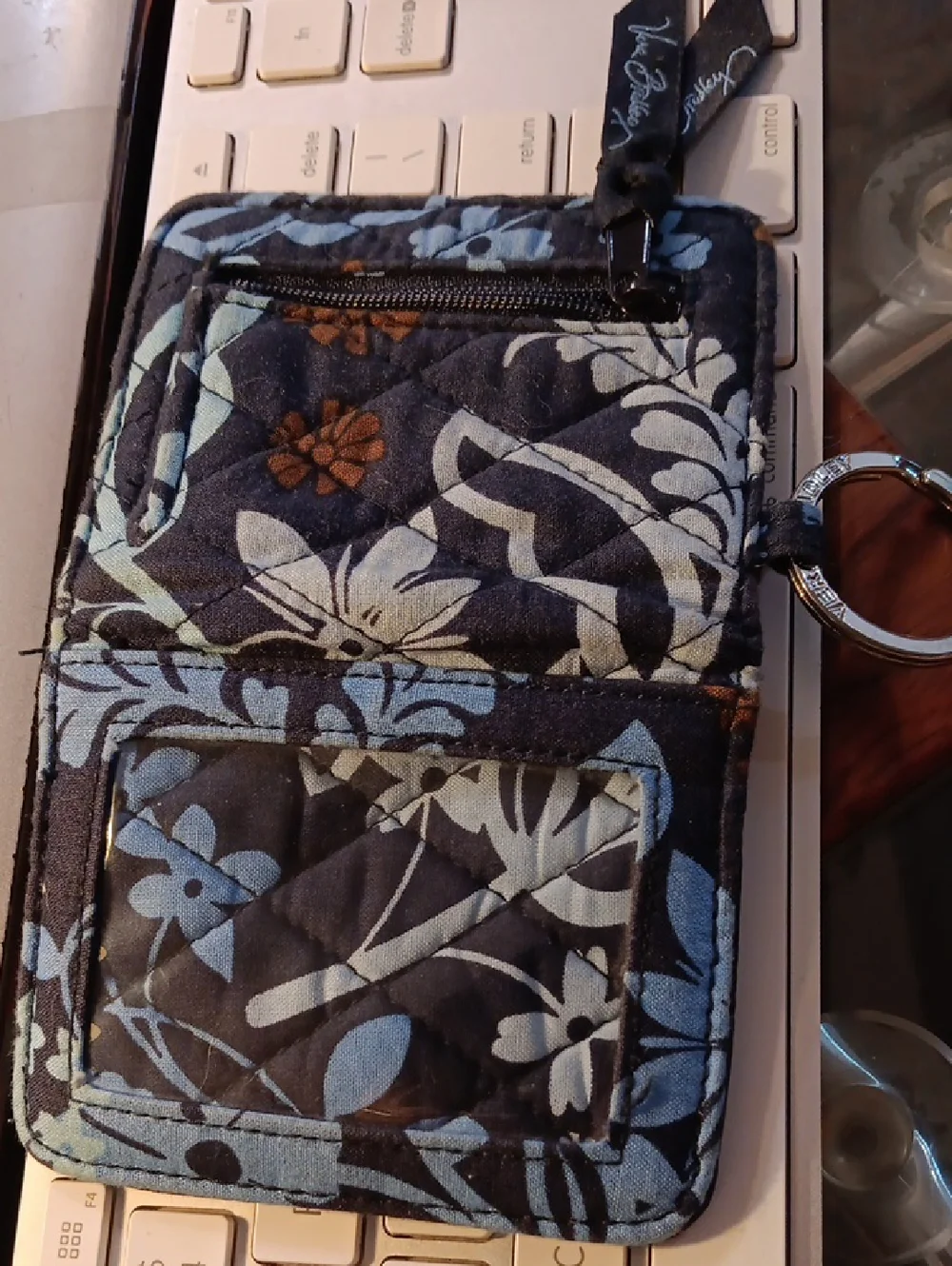 Vera Bradley Quilted Floral, Campus ID Cardholder Keyring - Blue & Brown - Picture 1 of 5